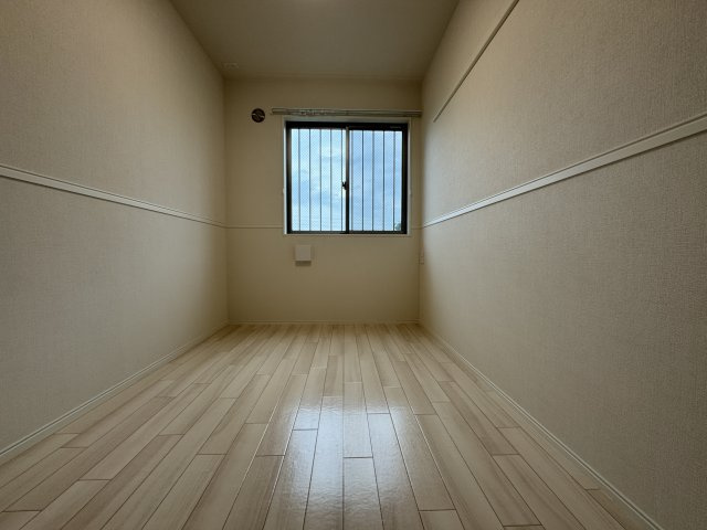 レサンス八街の洋室|洋室4.1帖