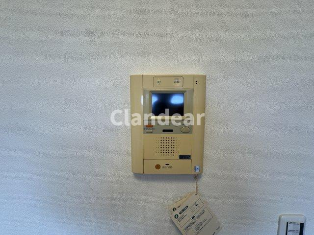 ラ・シェーナ三郷アビエルトの防犯設備|ドキドキの新生活も、安心してスタート。ぴったりの住まいを見つけませんか？クランディアが一緒に住まい選びをサポートします‼　まずは、お気軽にお問合せください　＃クランディア