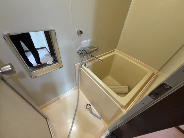 コーポMNo1の浴室