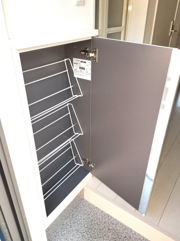 ＴＹ東松山の玄関|シューズボックス　＊イメージです