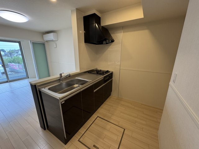 レサンス八街のキッチン|システムキッチン