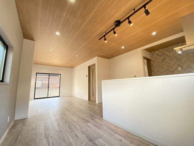 上宇部の居間・リビング