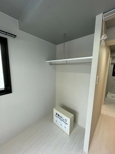 ＢＥＬ　ＦＩＯＲＥ　ＭＯＮＮＡＫＡの収納