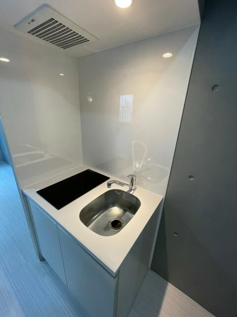 ＢＥＬ　ＦＩＯＲＥ　ＭＯＮＮＡＫＡのキッチン