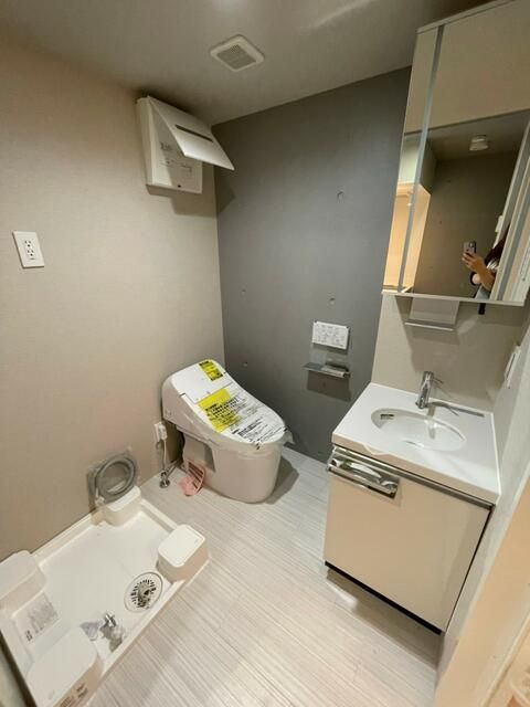 ＢＥＬ　ＦＩＯＲＥ　ＭＯＮＮＡＫＡの洗面所