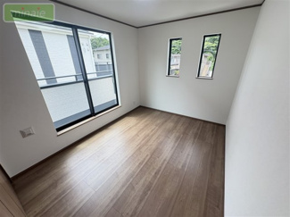 【洋室】 | 平日・土日も見学できます　水廻り集中型　全2棟　B号棟 | 同仕様タイプ