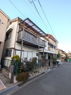 【前面道路含む現地写真】 | ■540万円大幅値下げ■茨木市若園町■建築条件なし土地