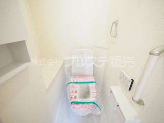 【トイレ】 | ２階トイレ完成イメージ／温水洗浄便座を標準装備！