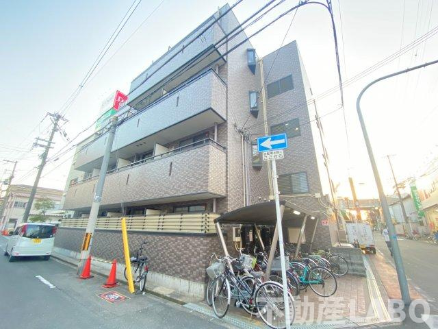 ブルーコートの外観