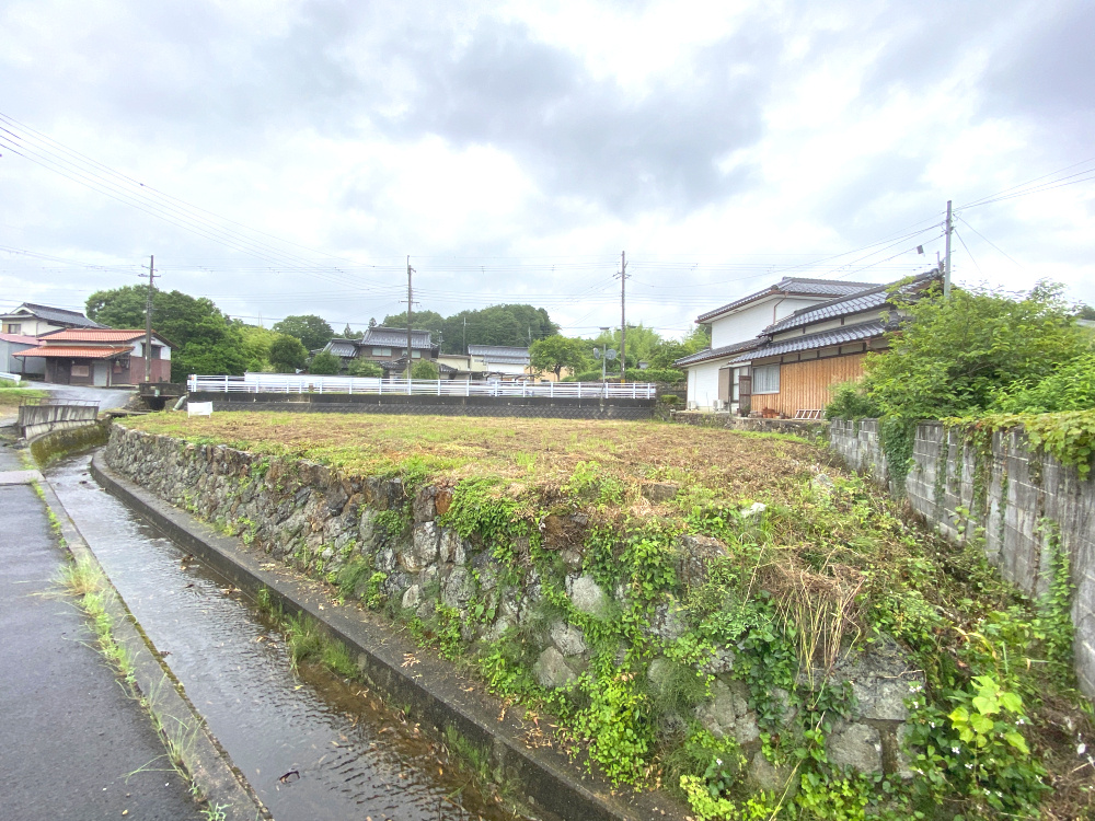 丹波市市島町下竹田の売地の外観