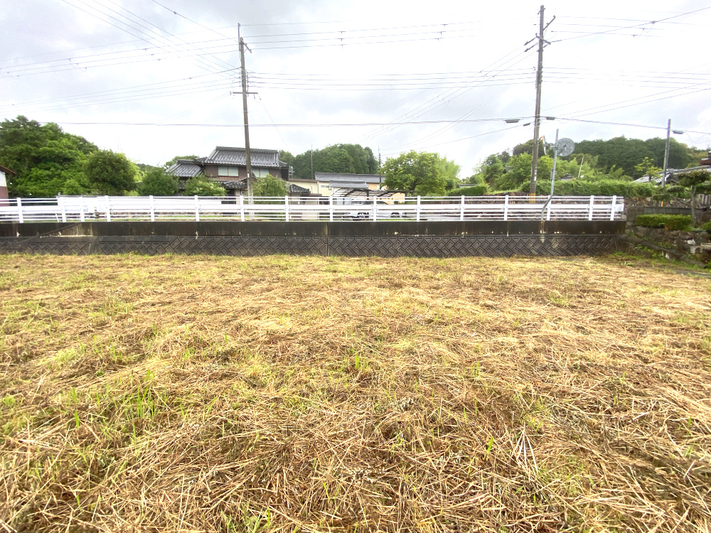 丹波市市島町下竹田の売地の外観