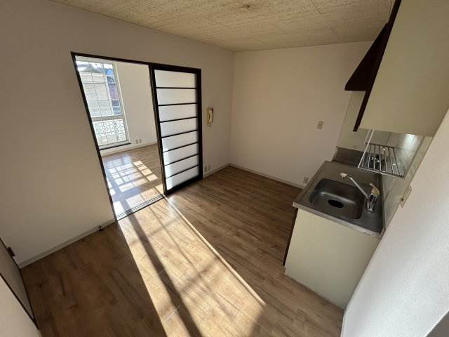 ウインズシャルマンの居間・リビング