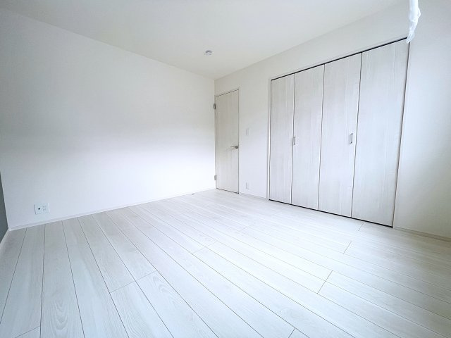 新築戸建・新築建売　郡山市芳賀三丁目　芳賀小・第四中の洋室|7帖の洋室はご夫婦の寝室としておすすめです！