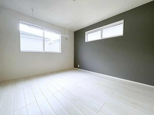 新築戸建・新築建売　郡山市芳賀三丁目　芳賀小・第四中の洋室|7帖の洋室　2面採光で明るく快適なお部屋です！