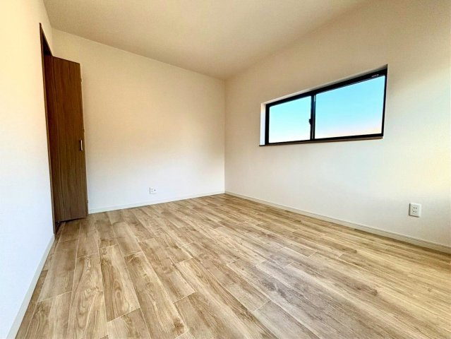 宇部市上条の洋室