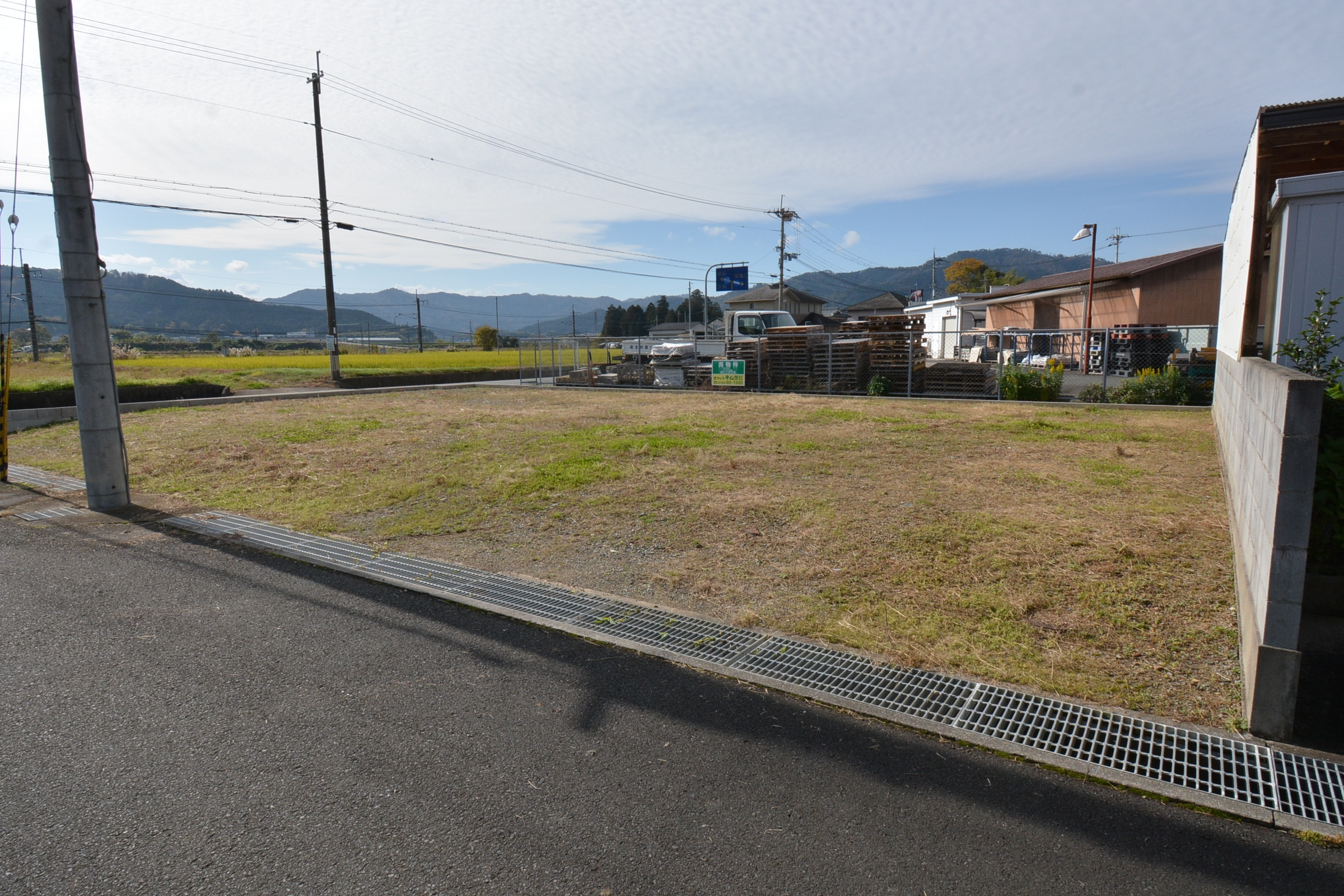 丹波市市島町下竹田の売地の外観