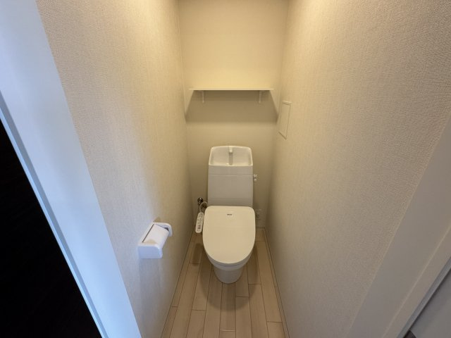 レサンス八街のトイレ|室内洗濯機置場(イメージ)