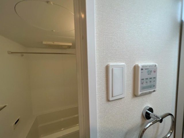 レサンス八街の浴室|浴室換気乾燥暖房機(イメージ)