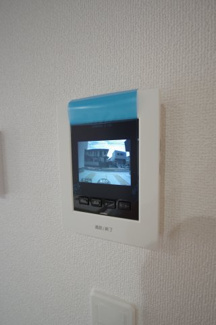 【セキュリティ】 | 【仲介手数料無料！！】日野市多摩平7丁目　新築戸建て（全3棟）2号棟　4880万円