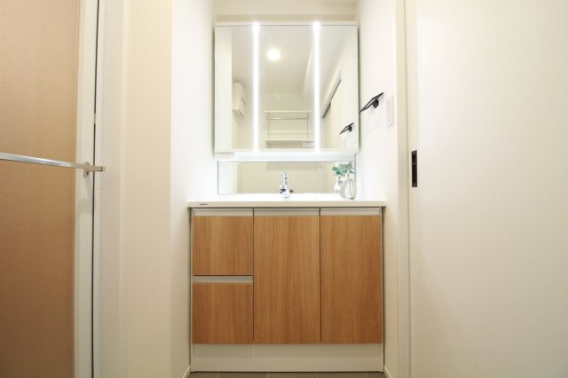 【独立洗面台】の画像