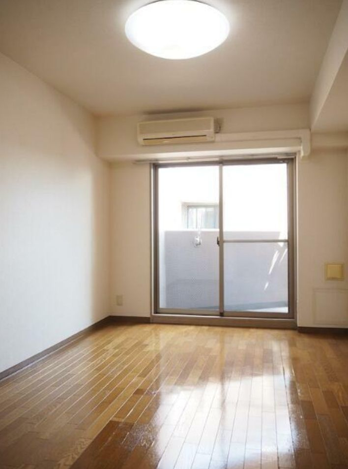 ルーブル南長崎の内装