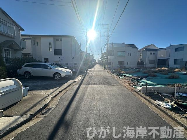 藤沢市鵠沼松が岡２丁目　　売地の前面道路含む現地写真|現地外観