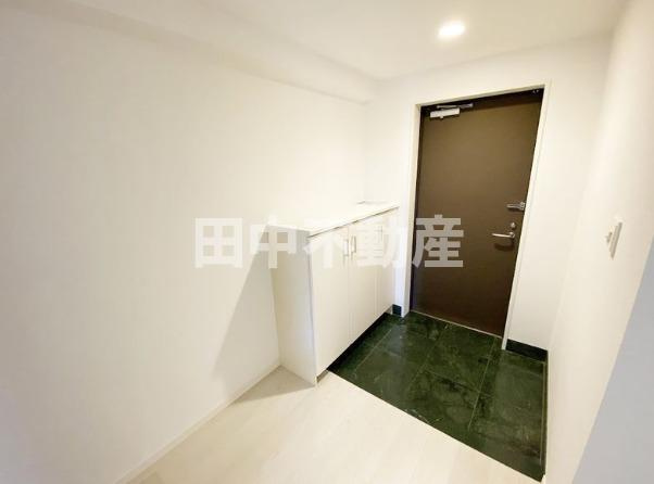 グラマシー恵比寿の玄関