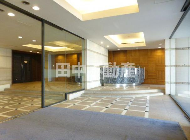 グラマシー恵比寿のロビー