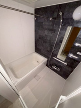 【浴室】 | ※同タイプの写真です