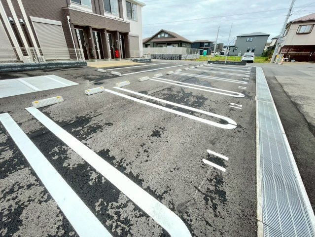 【駐車場】 | レサンス八街