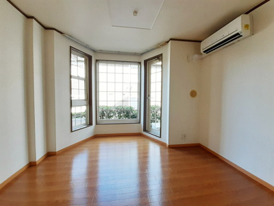 【居間・リビング】 | スカイヒルズ原Ｂ