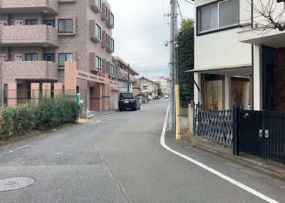 【展望】 | メゾン・ド・オンブラージュ | 景色重視でお家選ぶをするとスーパーが遠い！学校が遠い！など生活をするうえで利便性で困ることもあります。まず一度現地を見学する際に、周辺の施設などがあるかを確認し、暮らし始めた後のことを想像しましょう。