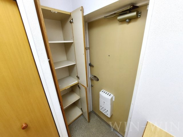 メゾン・ド・アミーの玄関|イメージ（同建物内別部屋の写真です）