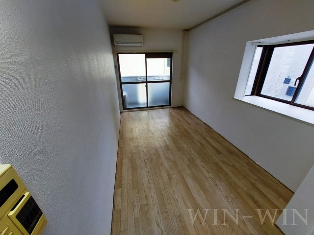 メゾン・ド・アミーの居間・リビング|イメージ（同建物内別部屋の写真です）