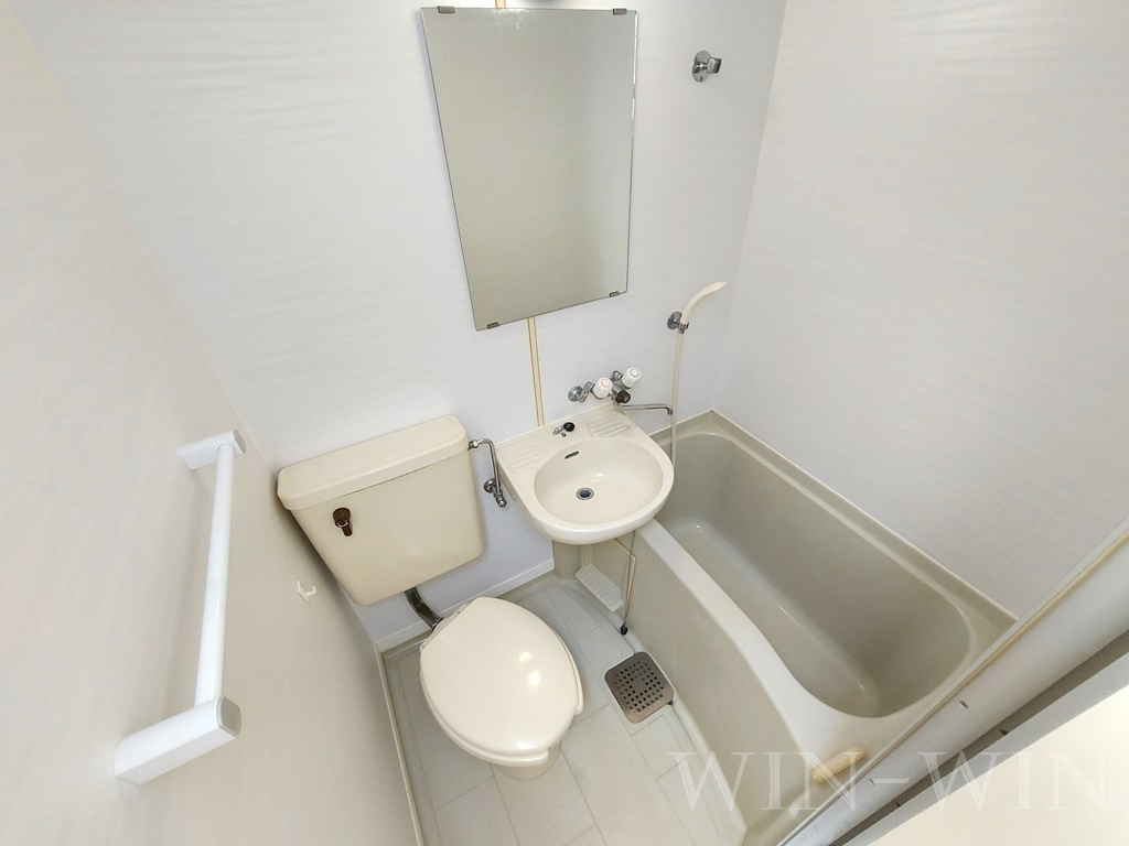 メゾン・ド・アミーの浴室|イメージ（同建物内別部屋の写真です）