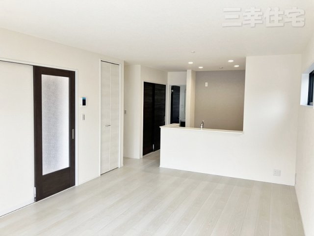 碧南市宮後町1棟建ての構造・工法・仕様|ご入居後「6ヶ月」「2年」「5年」「10年」、無料の定期点検を実施します。その後5年ごとの期間を定め、有償メンテナンスを受けていただき、最長35年間の延長保証が適用されるシステムを採用しています！