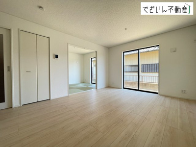 【居間・リビング】 | CRADLE GARDEN久喜市青毛第3　新築住宅 | ≪3号棟≫
現地(2026年5月撮影)