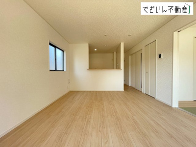 【居間・リビング】 | CRADLE GARDEN久喜市青毛第3　新築住宅 | ≪3号棟≫
現地(2026年5月撮影)
