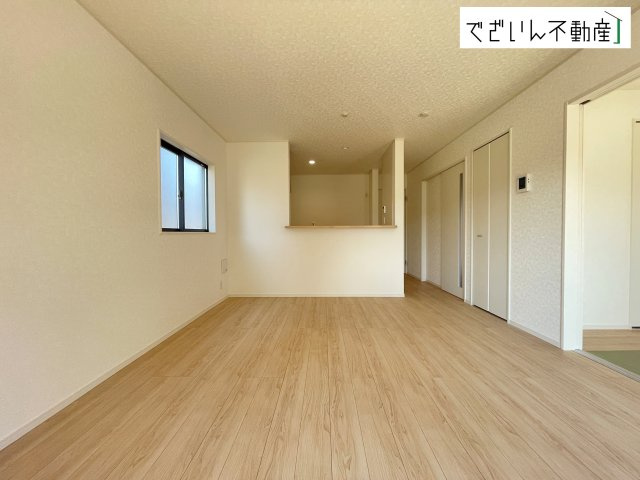 【居間・リビング】 | CRADLE GARDEN久喜市青毛第3　新築住宅 | ≪3号棟≫
現地(2026年5月撮影)