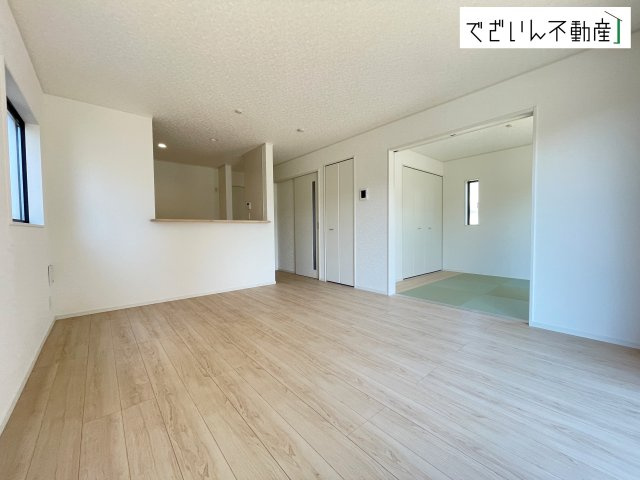 【居間・リビング】 | CRADLE GARDEN久喜市青毛第3　新築住宅 | ≪3号棟≫
現地(2026年5月撮影)