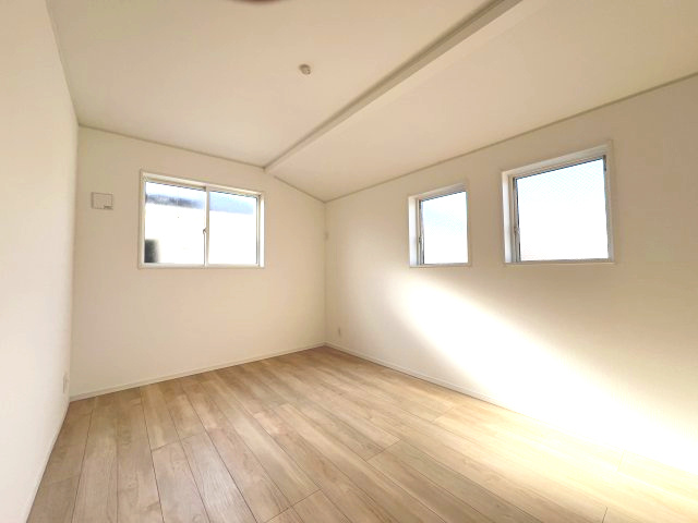 福生市加美平1丁目　新築戸建全3棟の洋室|【洋室3】6.2帖
