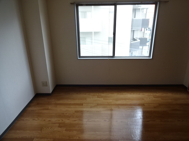 エーデルハイム三共の内装