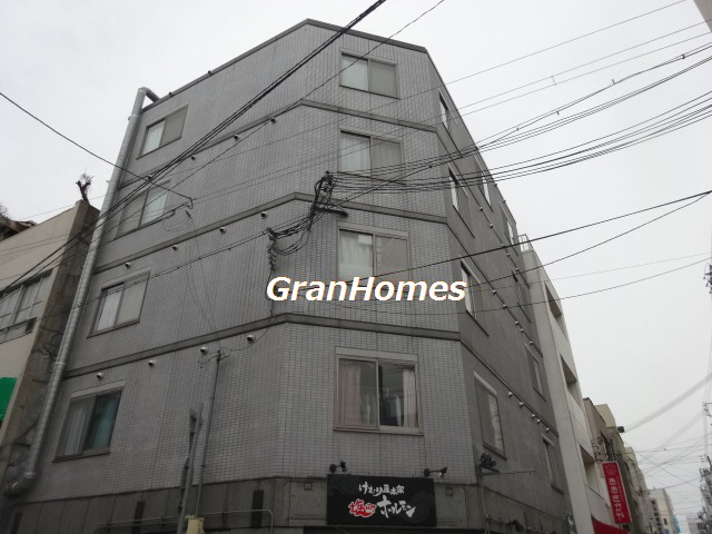 エーデルハイム三共の外観