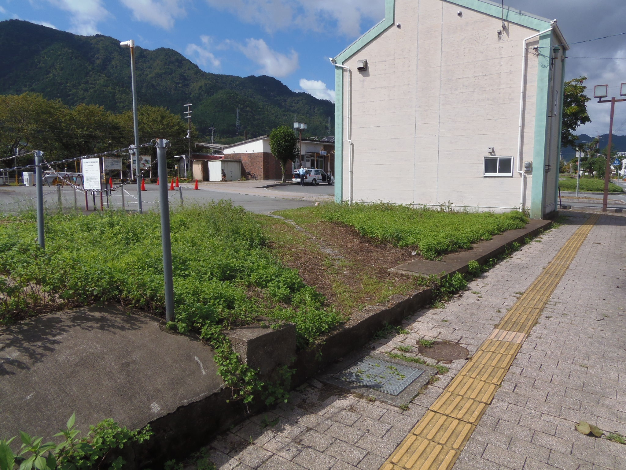 丹波市春日町黒井の売地の外観