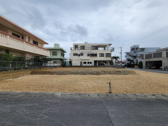 沖縄市美原四丁目　３号地の外観