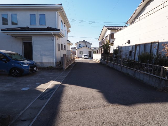 上小鳥町　土地の周辺