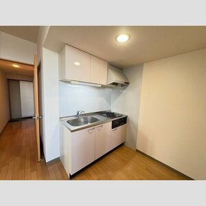 クイール中央通のキッチン