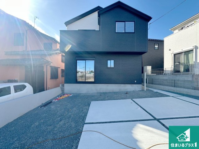 神戸市西区玉津町新方　新築一戸建ての外観|お客様に長く安心して住んでいだだける事にこだわった家づくり！住んでからのアフターサービスにもしっかりと取り組んでいます！