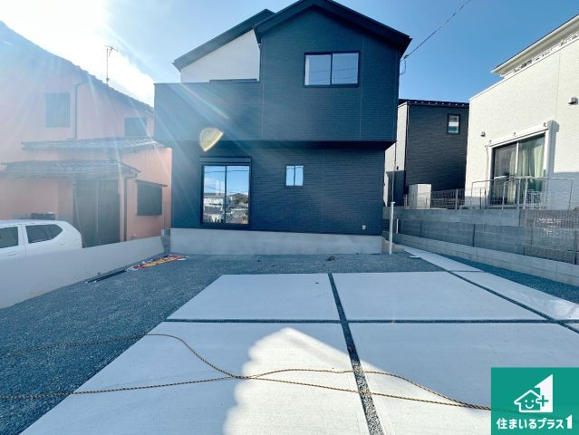 神戸市西区玉津町新方　新築一戸建ての外観|安心の10年保証！外観を美しく保ち、雨水で汚れを落とします！気になることがありましたら、お気軽にお問い合わせください！