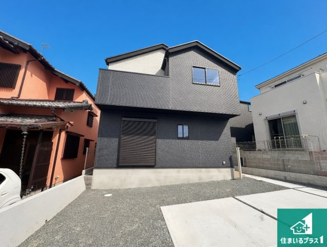 神戸市西区玉津町新方　新築一戸建ての外観|安心の10年保証！外観を美しく保ち、雨水で汚れを落とします！気になることがありましたら、お気軽にお問い合わせください！